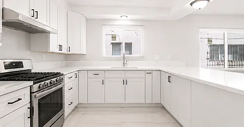 11126 Crenshaw Blvd #1 Photo 1 11126 Crenshaw Blvd #1 Photo 1
