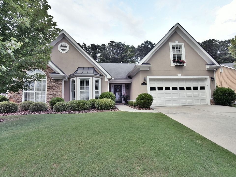 2nd image of 1220 Creek Pointe Cir