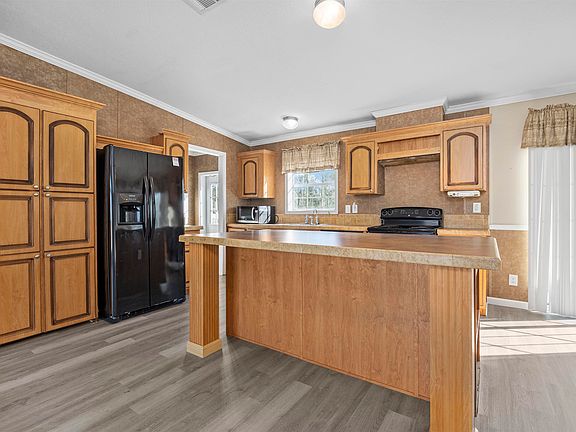 4th image of 535 SE Baldwin Dr