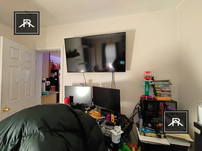 11 Medford St #1 — Photo 16
