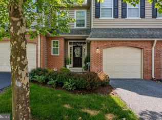 242 Deepdale Dr, Kennett Square, PA 19348