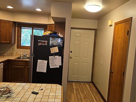 3rd image of 2526 Plumtree Grv