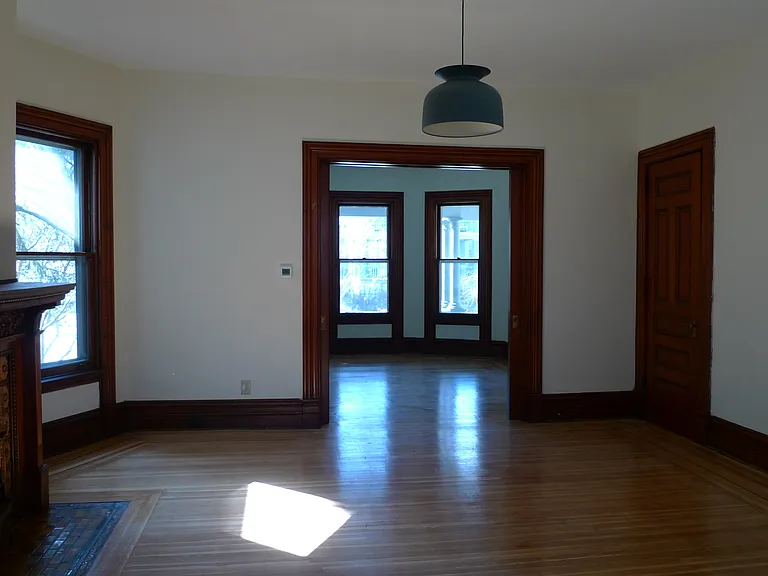 297 Lexington Ave #1 — Photo 3