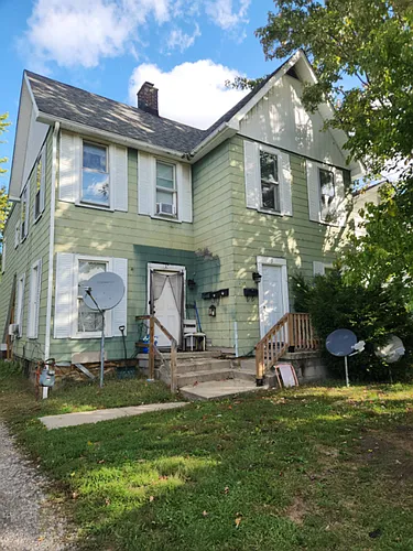 259 Eastwood St Photo 1