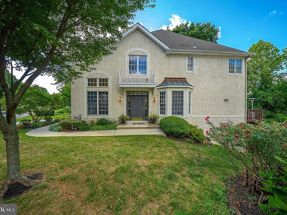 1022 Riverview Ln, Conshohocken, PA 19428 Zillow