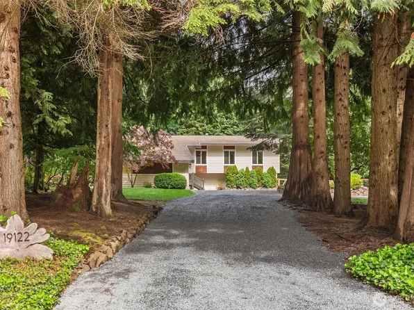 19122 181st Avenue NE, Woodinville, WA 98077