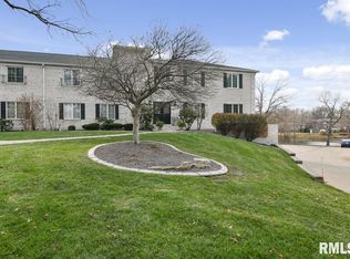 3120 Huntington Woods Dr APT G, Springfield, IL 62704