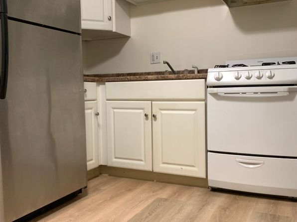 71 Bernier St Unit 4