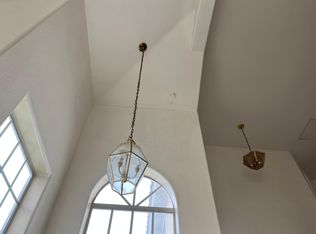 1233 Edinburg Ct, Pomona, CA 91766