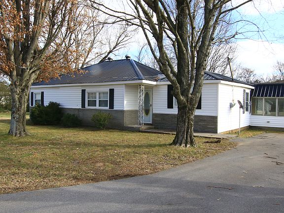 2nd image of 311 Dill Ln