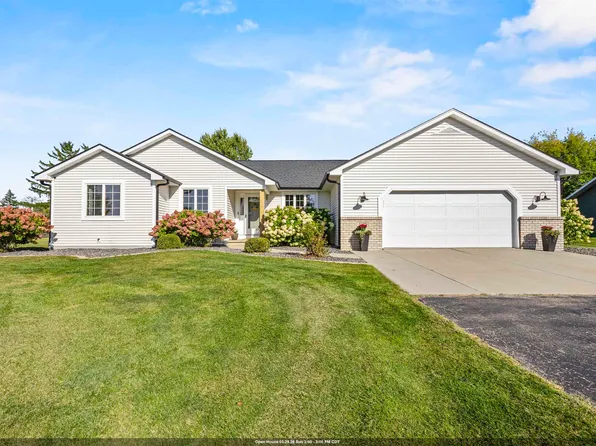 N1778 Hyacinth Ln, Greenville, WI 54942