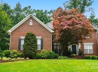 1720 Mountain Park Dr, Charlotte, NC 28214