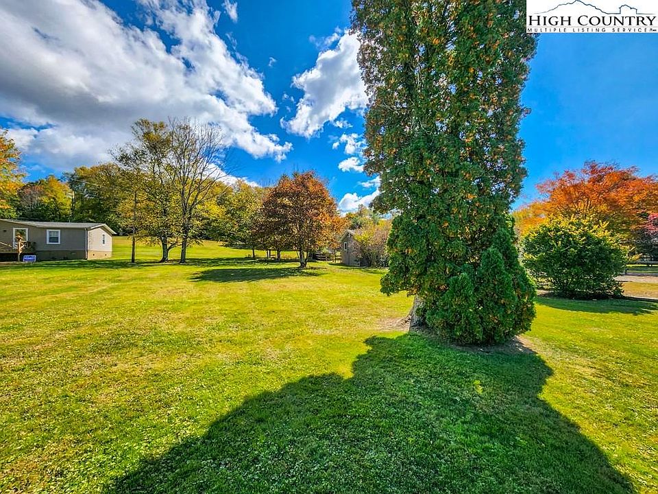 2nd image of 777 Possum Hollow Rd