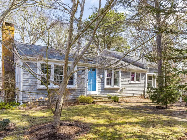 23 Hall Avenue, West Harwich, MA 02671