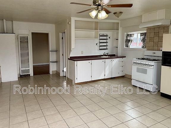 4th image of 176 S 4th St #2