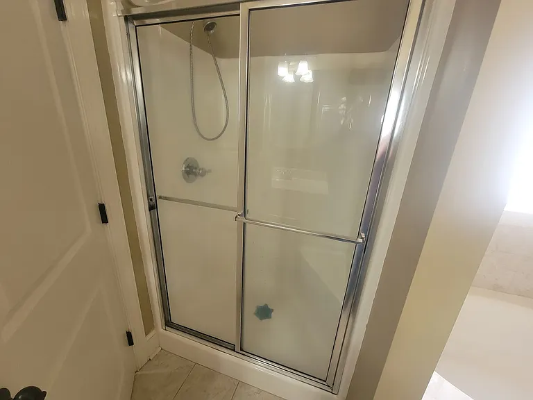 1010 Barrett Dr — Photo 16