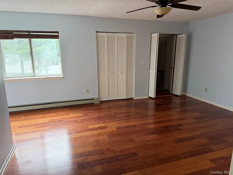 73 Cornwall Cir — Photo 12