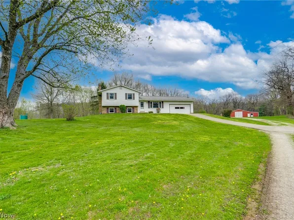 6444 Akron Ave NW, Canal Fulton, OH 44614