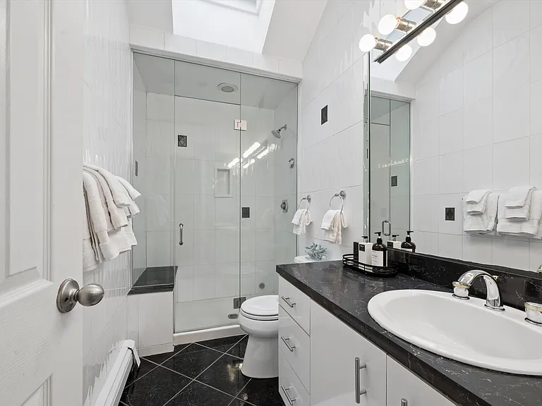 41 Homewood Dr — Photo 11