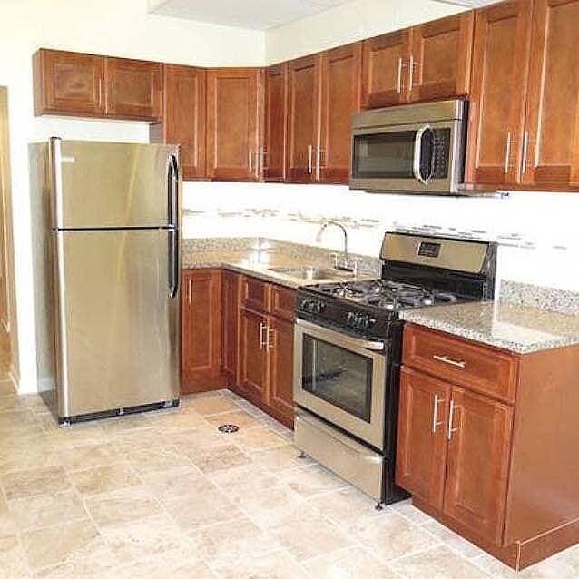 1st image of 9110 104th St APT 2