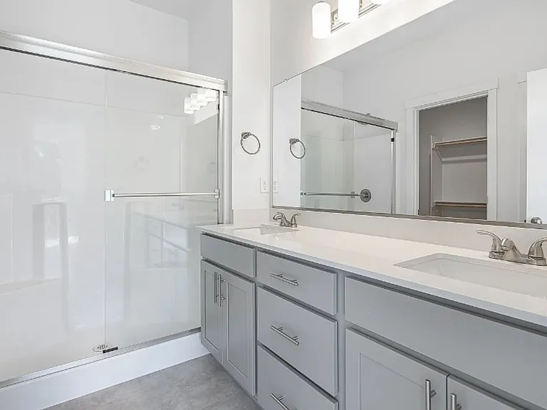 718 Tigerlily St — Photo 14