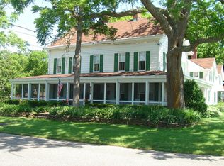 6266 N Country Rd, Wading River, NY 11792