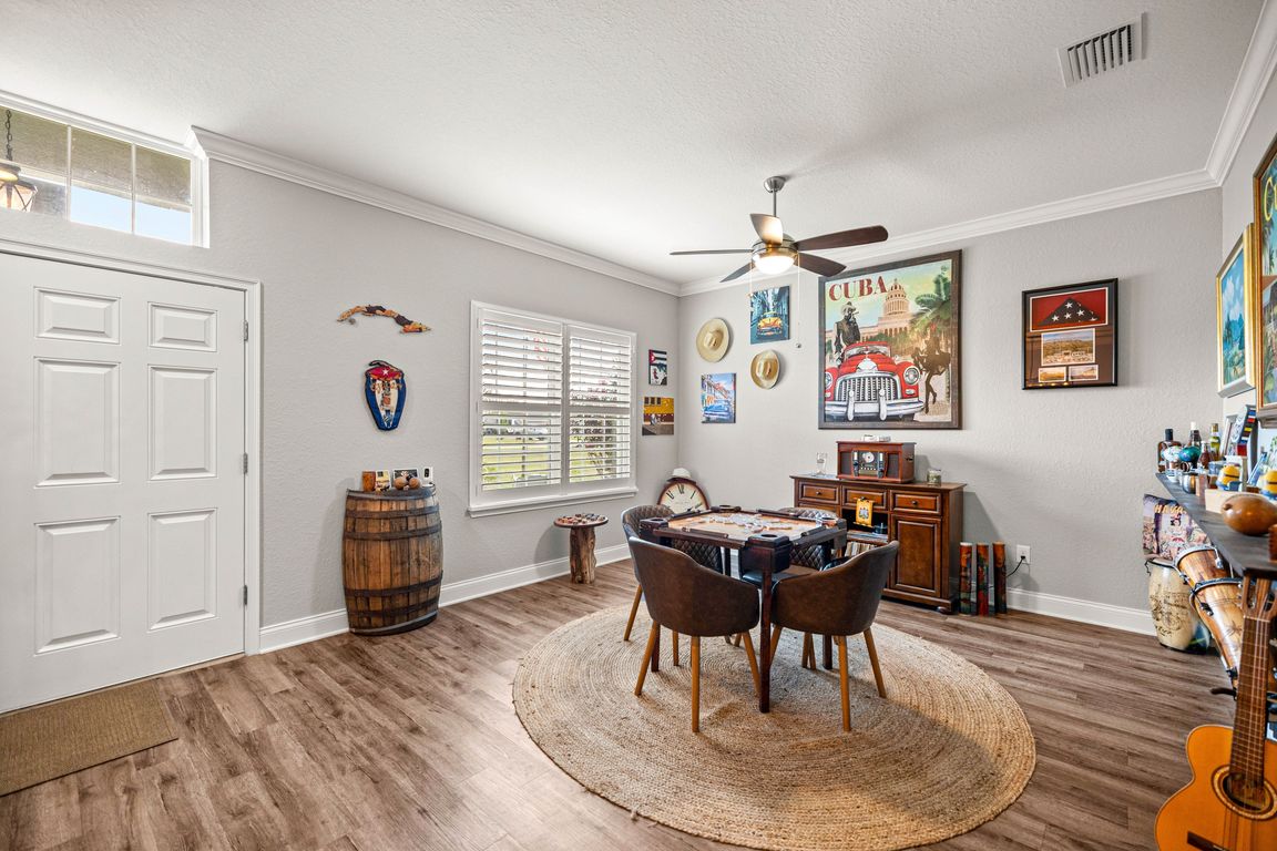 next background image