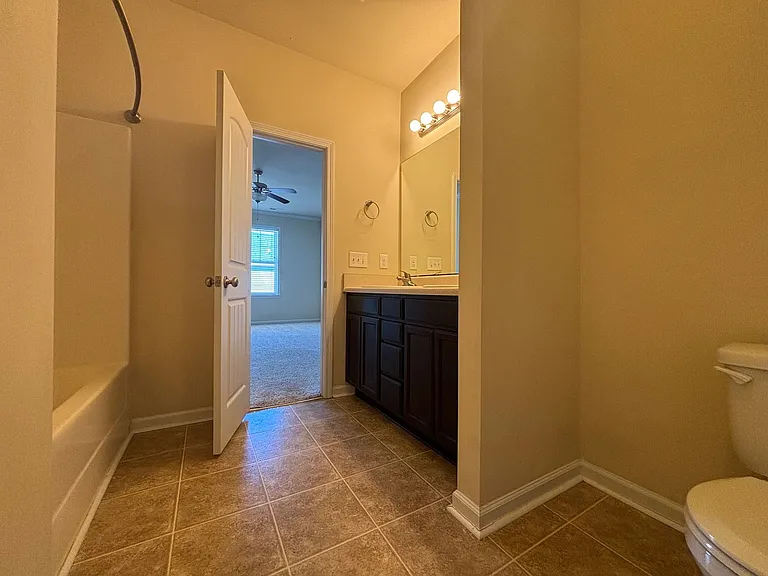 116 Waterstone Ln — Photo 15