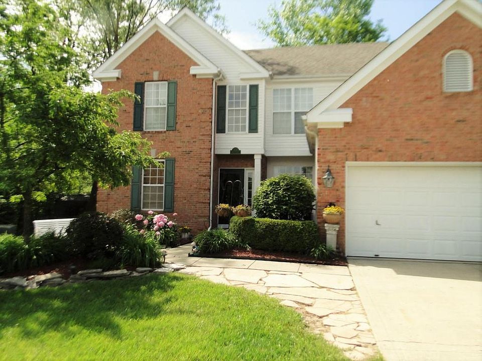 1st image of 924 Quaint Ct