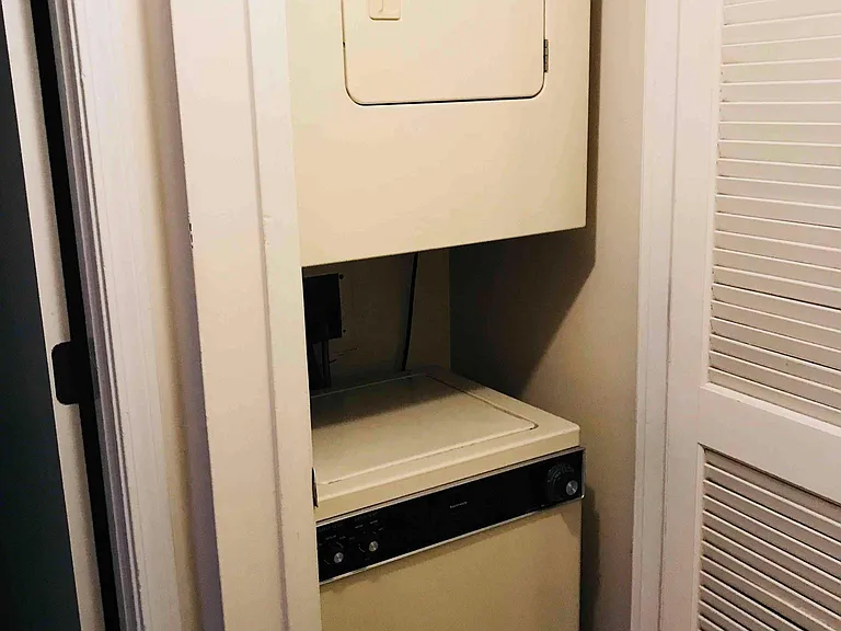 Laundry Center