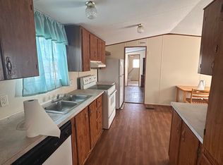 284 Clay Cir, Baxley, GA 31513