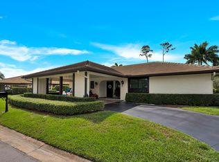 442 Pine Villa Dr, Atlantis, FL 33462