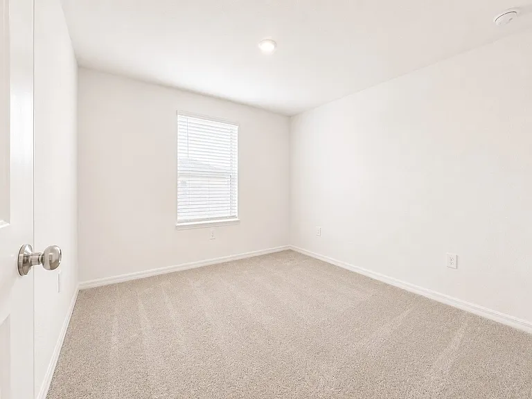 11827 Cloverly Ln — Photo 7