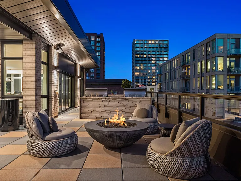Reveal Apartments — Photo 23
