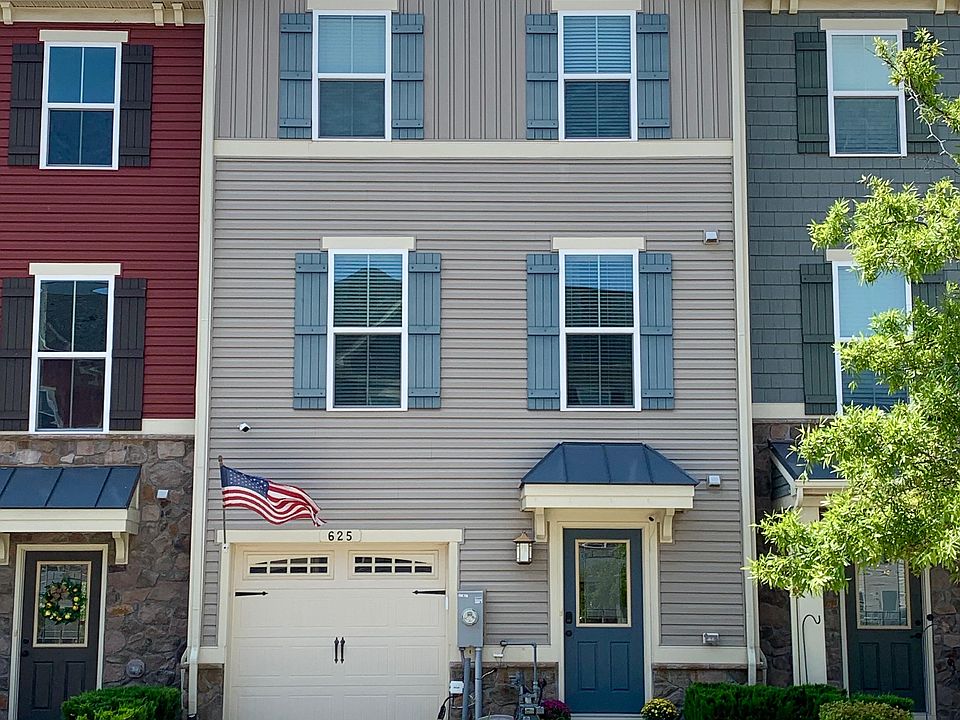 1st image of 625 Foxwood Dr