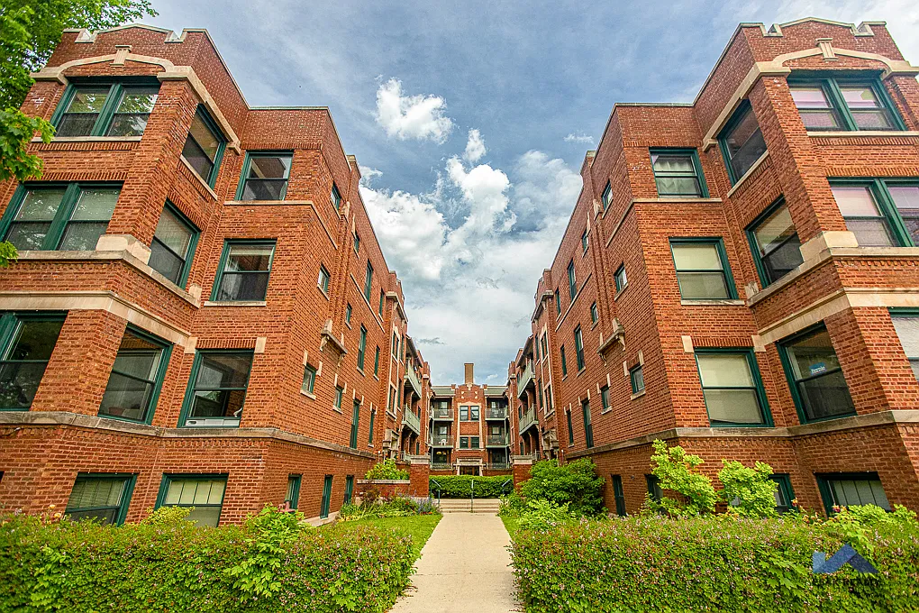 5631-39 S. Kenwood Ave. — Photo 1