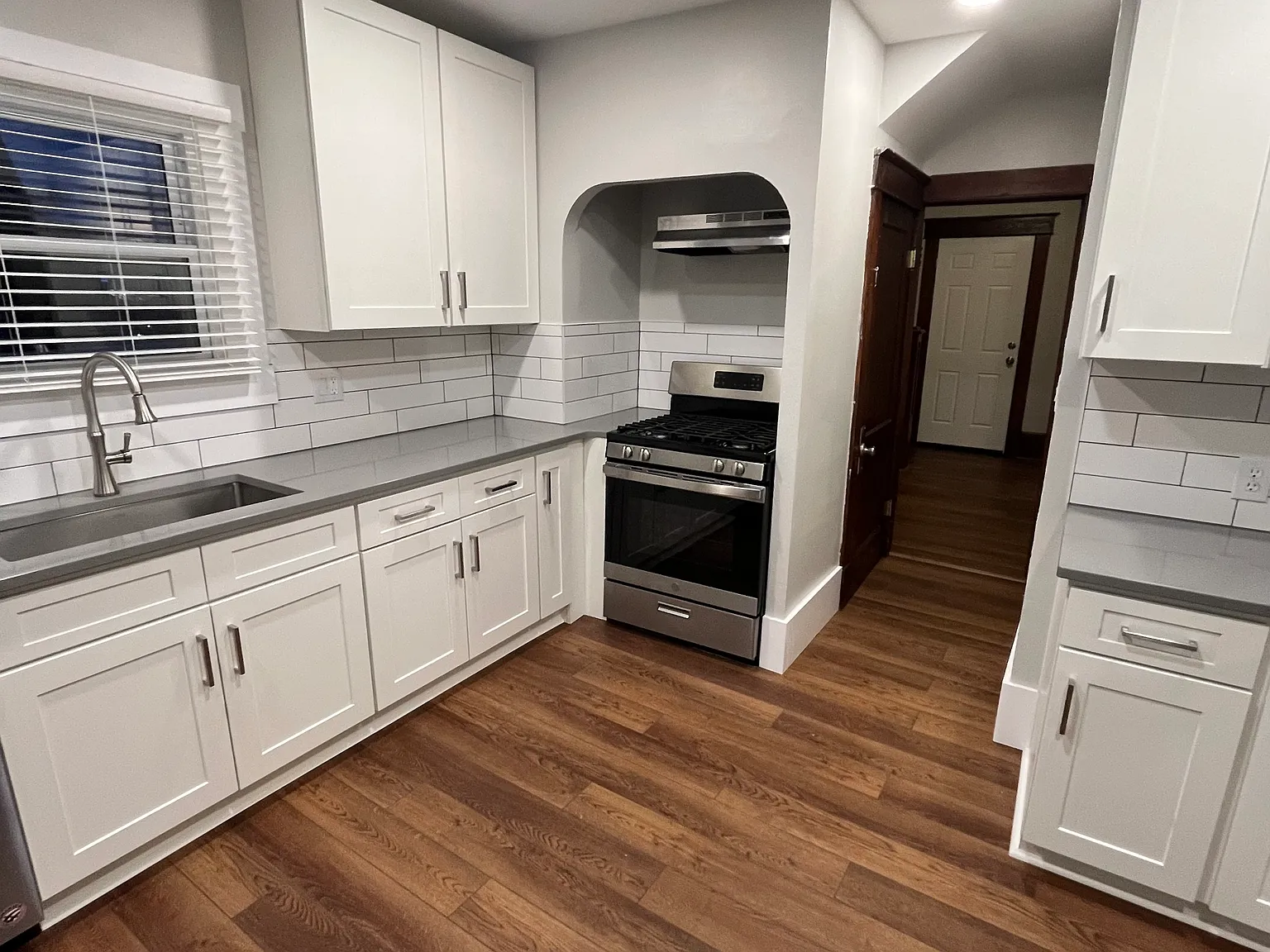 4 bed, 1323 sqft, $2,500 — Photo 1
