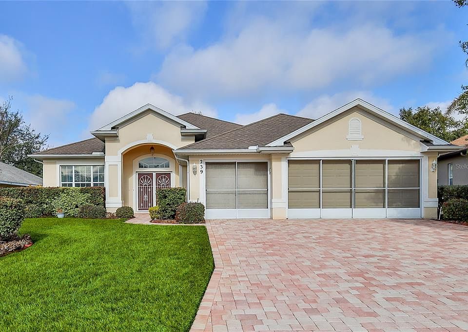 1st image of 239 Longleaf Ct