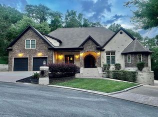 1804 Apple Orchard Trl, Ooltewah, TN 37363