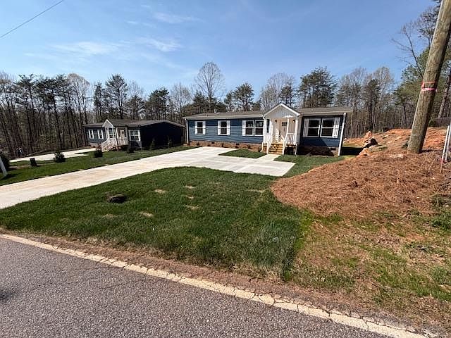 1st image of 290 Forest Lake Rd