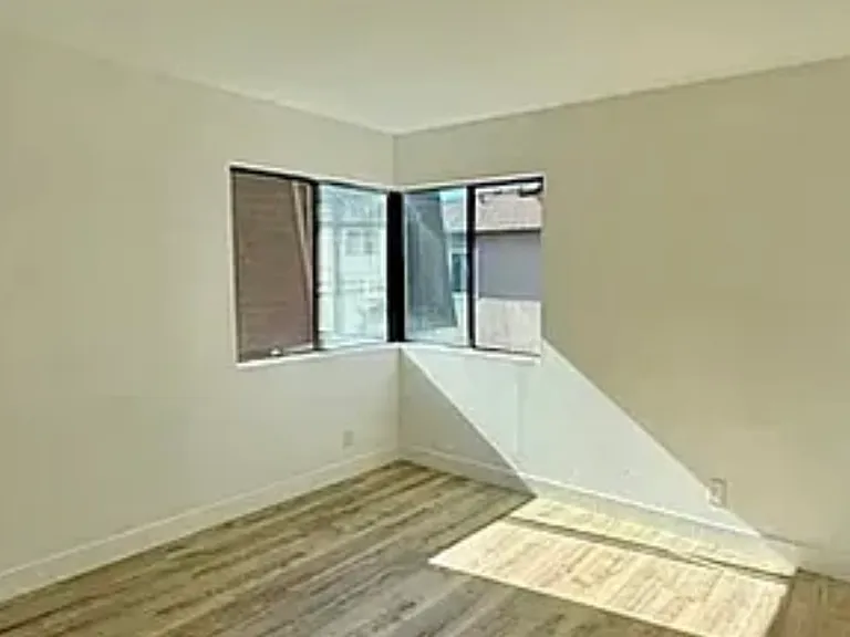 719 Orange Grove Ave #206 — Photo 6