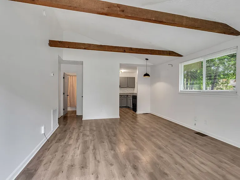 2601 Morganmeade Dr — Photo 4