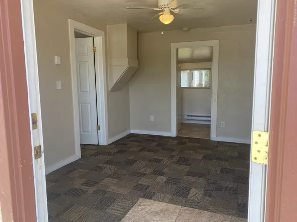8250 Brighton Rd, Commerce City, CO