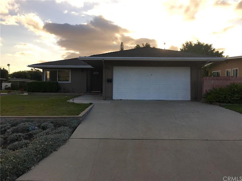 1st image of 10523 Tigrina Ave
