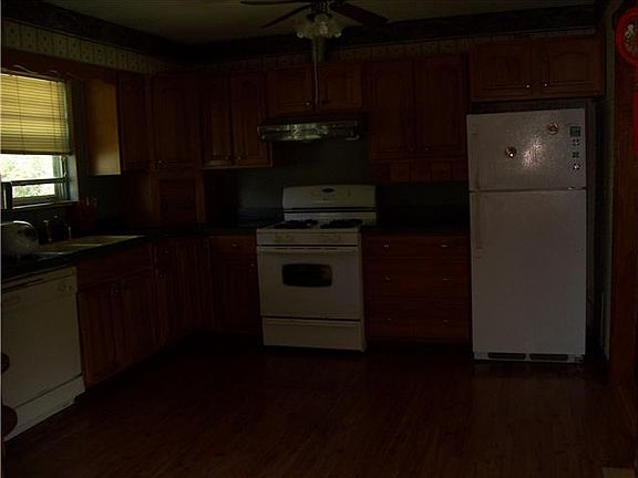 3rd image of 16415 E Cogan Dr