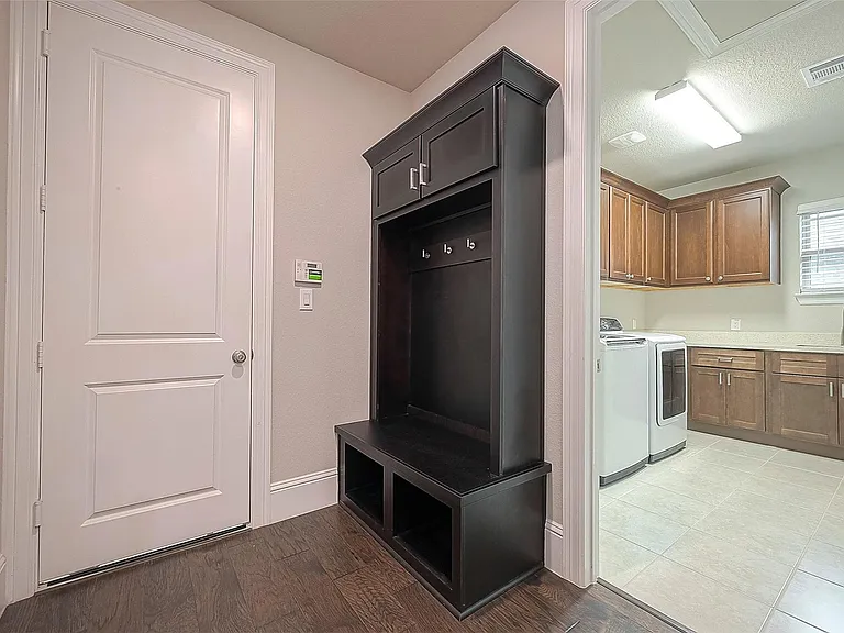 58 Canopy Green Dr — Photo 25