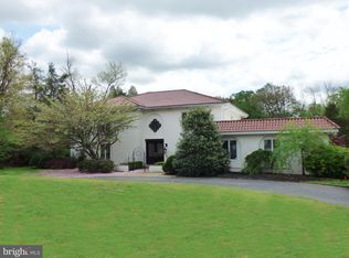 18 Catalpa Cres, Pilesgrove, NJ 08098