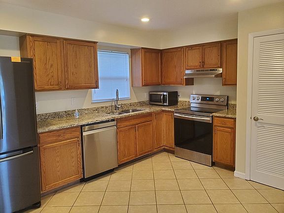 Open kitchen