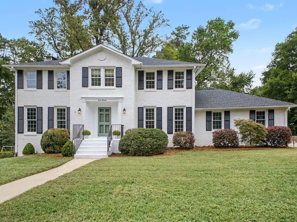 700 Pebblebrook Dr, Raleigh, NC 27609