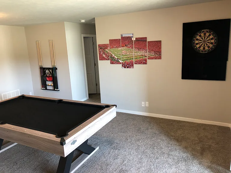 Basement Recreation room
